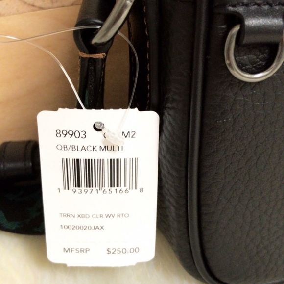 COACH Terrain Crossbody In Colorblock With Wavy An - Picture 6 of 6